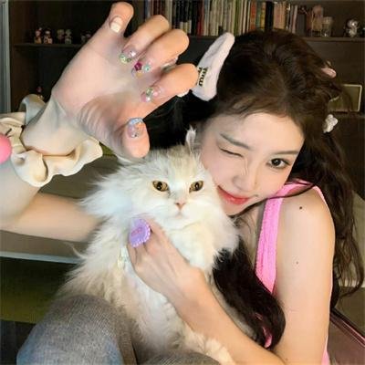 禁止生育的女性
